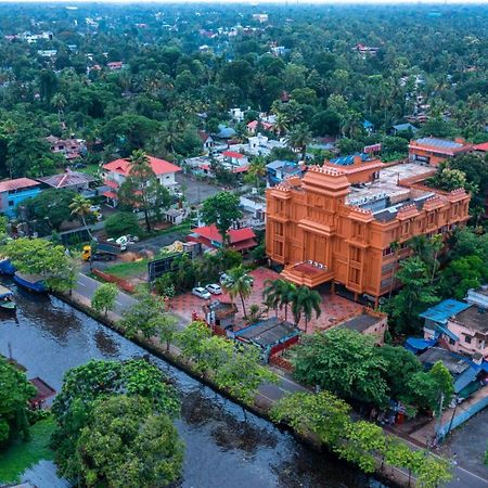 Haveli Backwater Resort Alappuzha Eksteriør bilde