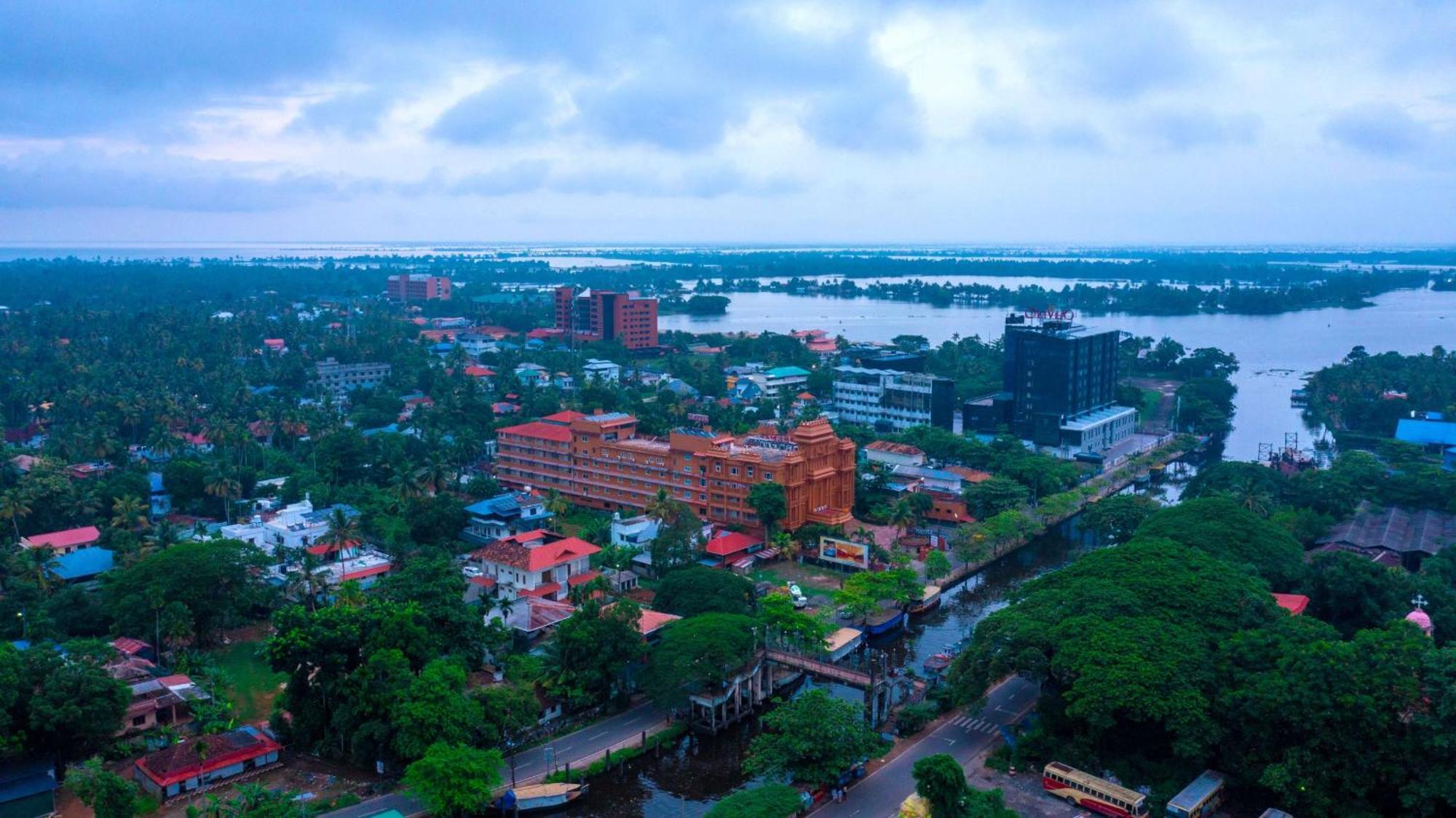 Haveli Backwater Resort Alappuzha Eksteriør bilde